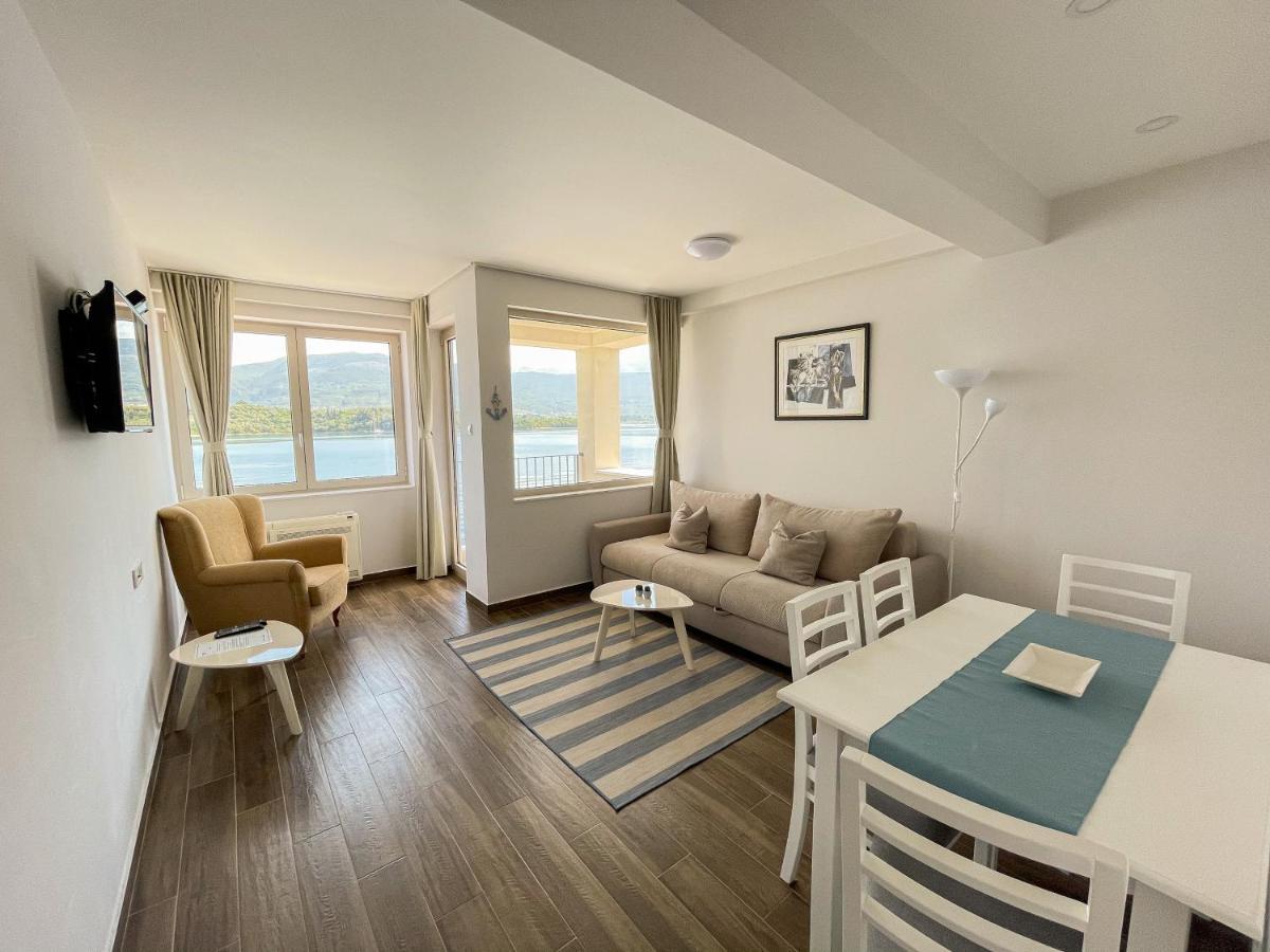 Apartments Maestral تيفات المظهر الخارجي الصورة