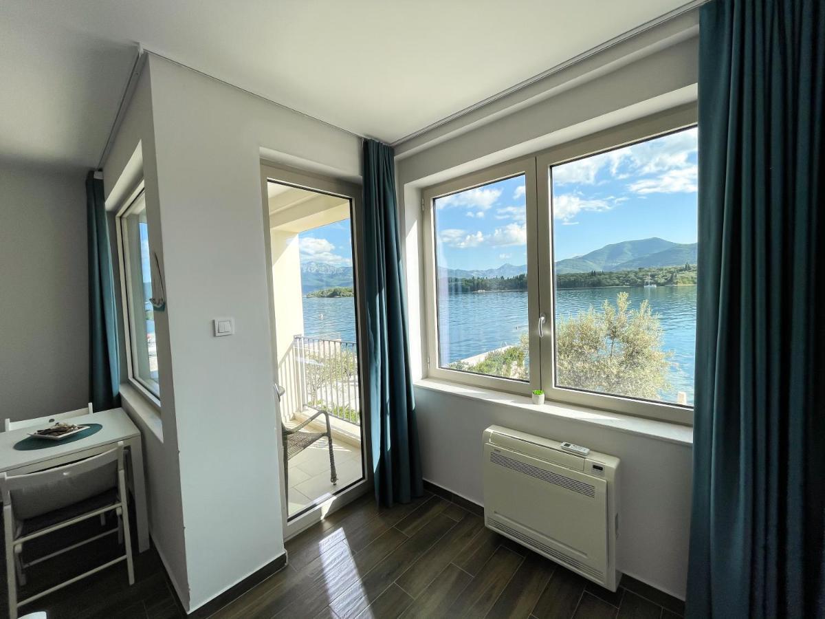 Apartments Maestral تيفات المظهر الخارجي الصورة
