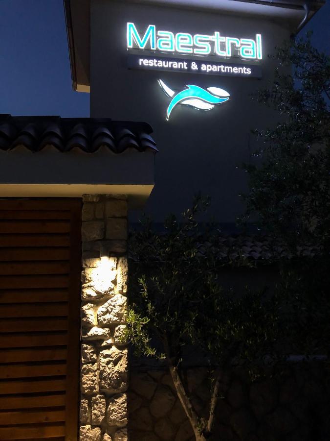 Apartments Maestral تيفات المظهر الخارجي الصورة