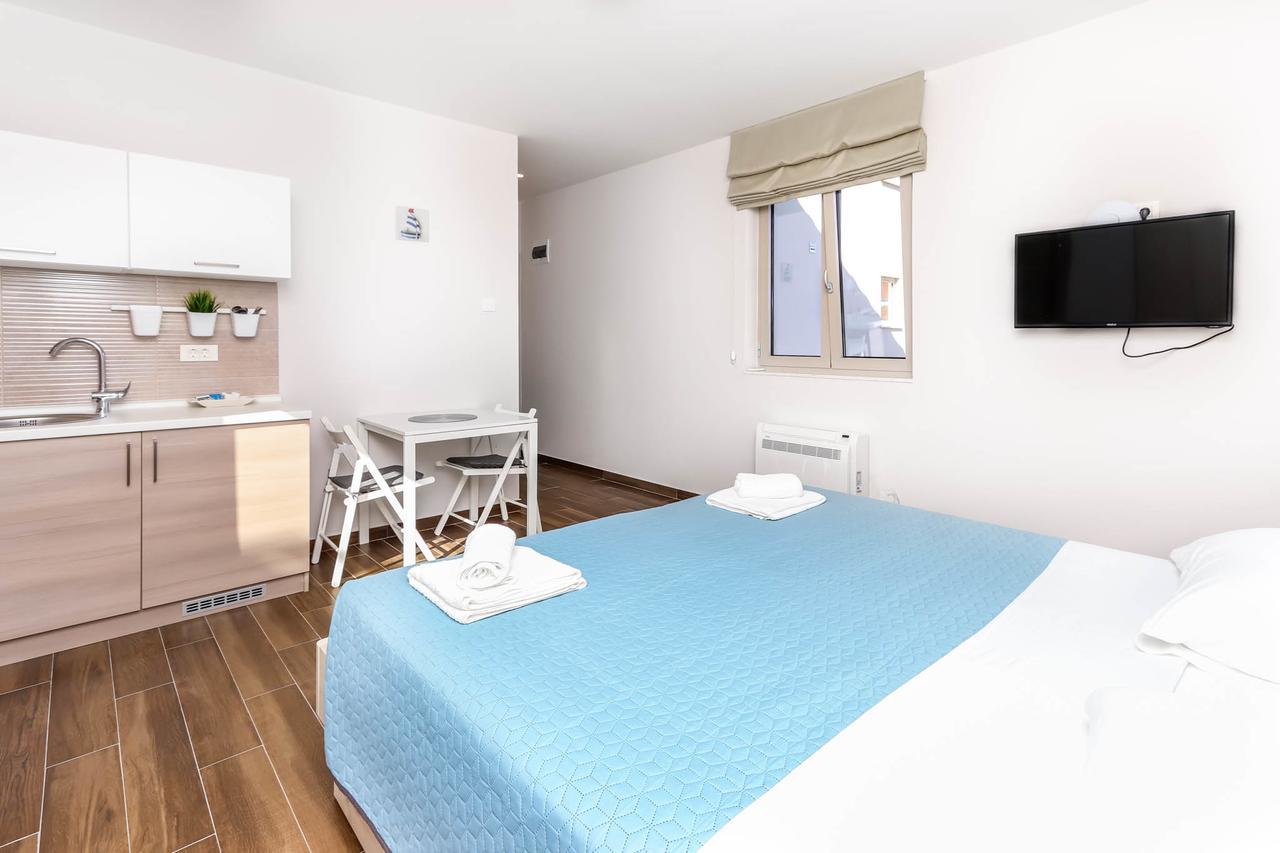 Apartments Maestral تيفات المظهر الخارجي الصورة