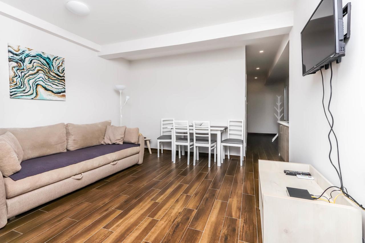 Apartments Maestral تيفات المظهر الخارجي الصورة