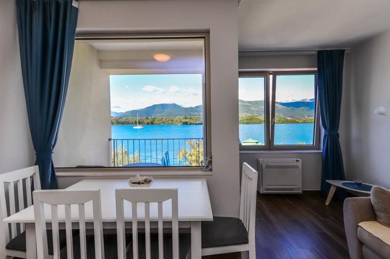 Apartments Maestral تيفات المظهر الخارجي الصورة